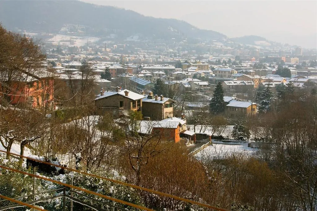 Dimora Nel Bosco Gasthof Bergamo