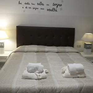 Antica Brianza Alloggi Couette-café